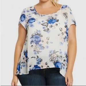 Torrid floral split back blouse